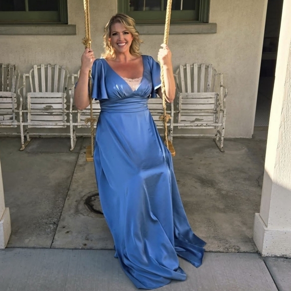 Meet your Posher, Mckenzie - Picture 6 of 7